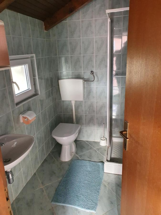 Apartmani Lovro 奥古林 外观 照片